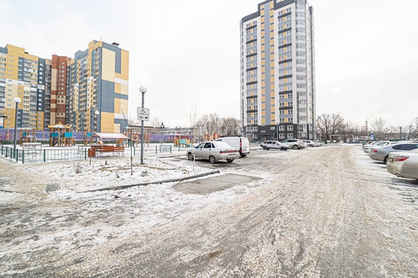 
   Продам 2-комнатную, 41.3 м², Междуреченская ул, 3

. Фото 30.