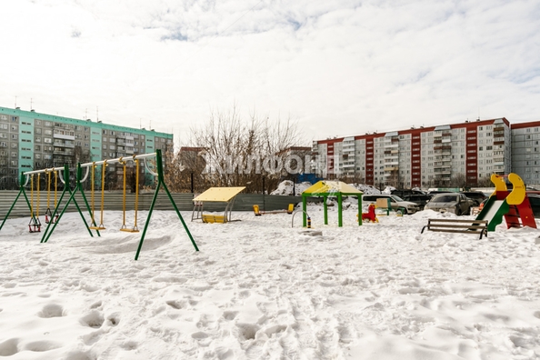 
   Продам 3-комнатную, 66.9 м², Герцена ул, 1/1

. Фото 22.