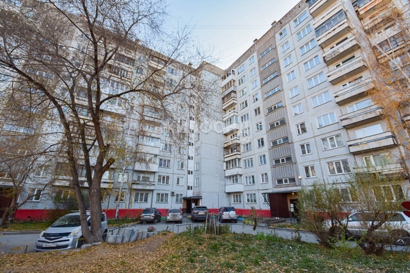 
   Продам 3-комнатную, 60.8 м², Кропоткина ул, 136

. Фото 37.