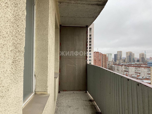 
   Продам 2-комнатную, 62.6 м², Галущака ул, 15

. Фото 3.