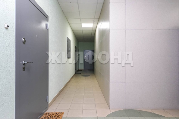 
   Продам 1-комнатную, 43.8 м², Лескова ул, 21

. Фото 21.