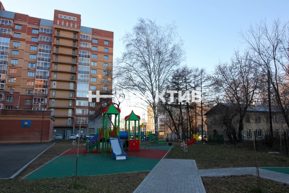 
   Продам 1-комнатную, 36 м², Есенина ул, 67

. Фото 25.