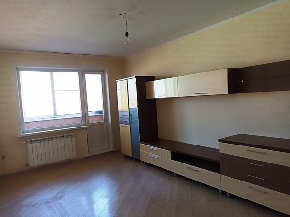 
   Продам 3-комнатную, 60 м², Дуси Ковальчук ул, 89

. Фото 7.