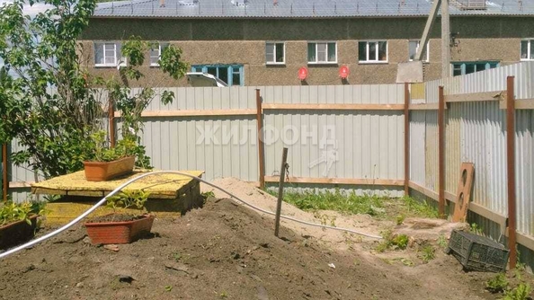 
   Продам 3-комнатную, 57.7 м², Центральная ул, 2

. Фото 19.