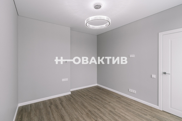 
   Продам 3-комнатную, 87 м², Владимира Заровного ул, 8

. Фото 14.