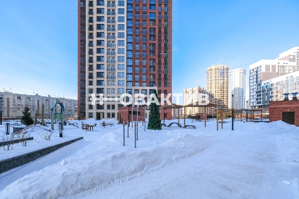 
   Продам 1-комнатную, 49.8 м², Шевченко ул, 19/1

. Фото 21.