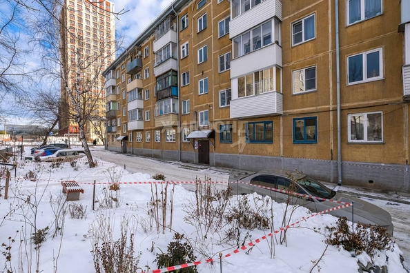 
   Продам 2-комнатную, 42.6 м², Ватутина ул, 75/1

. Фото 14.