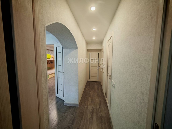 
   Продам 4-комнатную, 80.4 м², Краснообск, 20

. Фото 6.