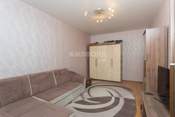 
   Продам 2-комнатную, 55.9 м², Богдана Хмельницкого ул, 29/2

. Фото 3.