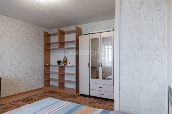 
   Продам 1-комнатную, 36.9 м², В. Высоцкого ул, 39

. Фото 1.