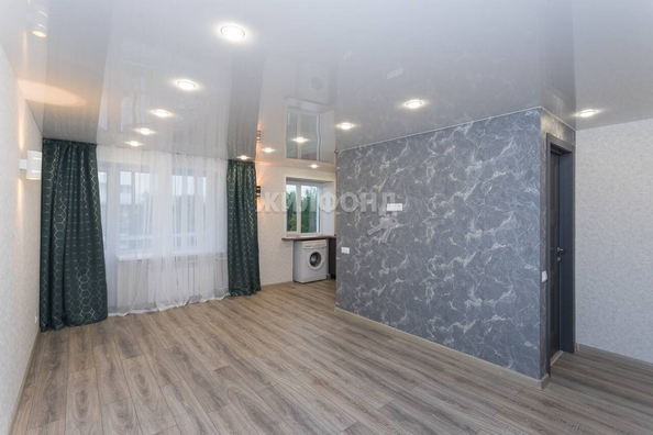 
   Продам 2-комнатную, 42 м², Гоголя ул, 233/1

. Фото 8.