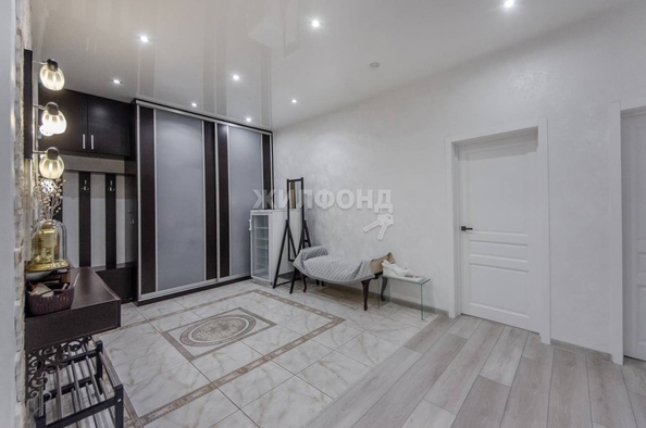 
   Продам 3-комнатную, 113.8 м², Толстого ул, 5

. Фото 14.