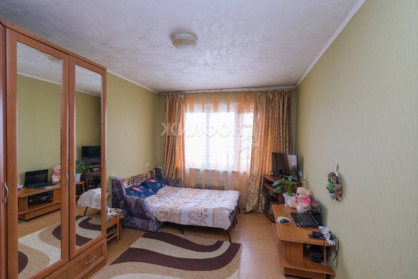 
   Продам 3-комнатную, 60 м², Московская ул, 165

. Фото 3.