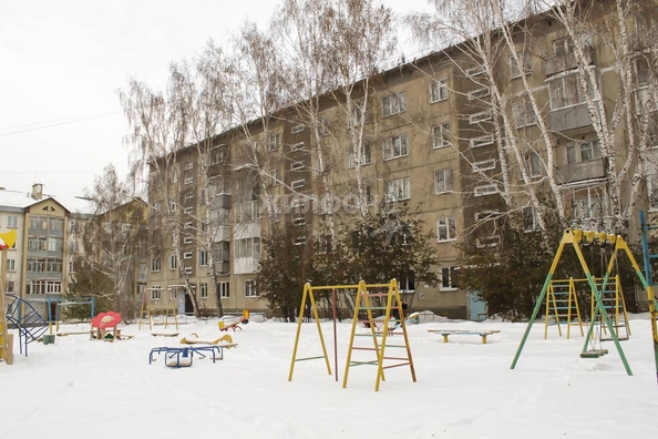 
   Продам 3-комнатную, 57.3 м², Выборная ул, 109

. Фото 8.