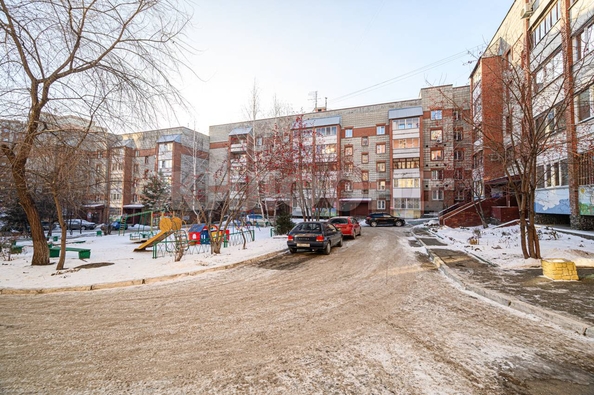 
   Продам 2-комнатную, 72.2 м², Ельцовская ул, 4

. Фото 30.