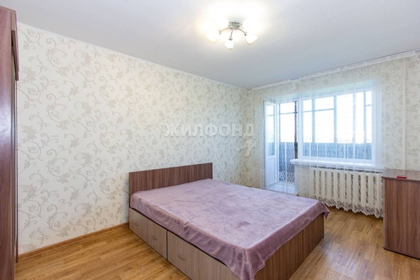 
   Продам 3-комнатную, 69.1 м², Зорге ул, 105

. Фото 4.