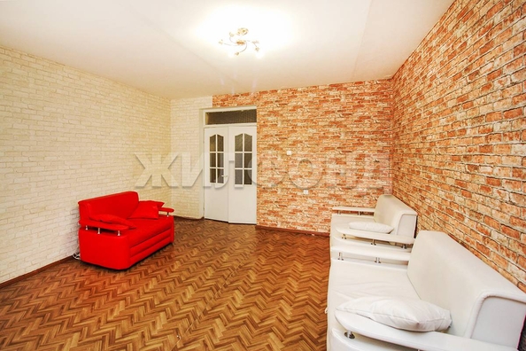 
   Продам 2-комнатную, 81.9 м², Кирова ул, 46

. Фото 7.