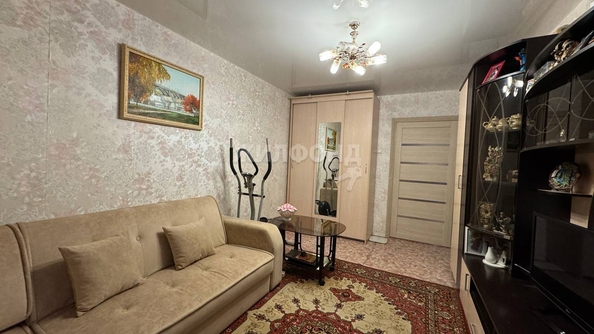 
   Продам студию, 35.6 м², Петухова ул, 148

. Фото 11.