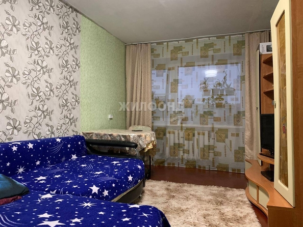 
   Продам 3-комнатную, 59.5 м², Жилмассив ул, 5

. Фото 5.