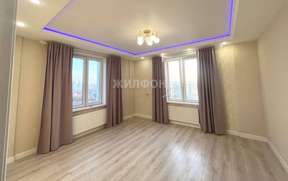 
   Продам 3-комнатную, 82.1 м², Плахотного ул, 80

. Фото 16.