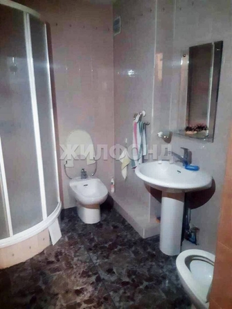 
   Продам 3-комнатную, 132 м², Шевченко ул, 29

. Фото 3.
