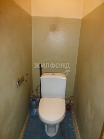 
   Продам 2-комнатную, 51.3 м², Земнухова ул, 5/1

. Фото 4.