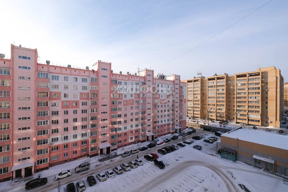 
   Продам 2-комнатную, 56.3 м², Тюленина ул, 14

. Фото 24.