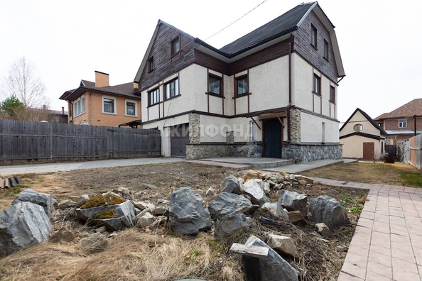 
   Продам дом, 220 м², Озерный

. Фото 1.