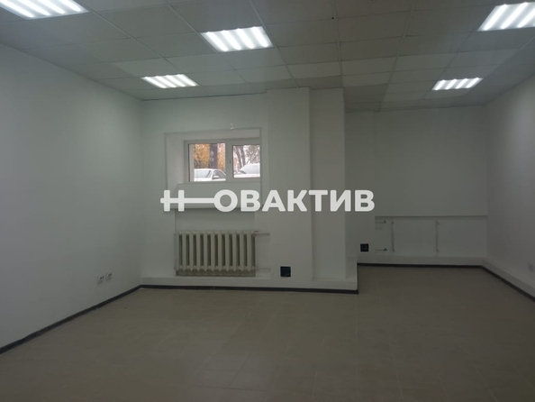 
   Продам помещение свободного назначения, 39 м², Аэропорт ул, 58/1

. Фото 2.