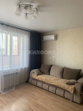 
   Продам 1-комнатную, 29.5 м², Ипподромская ул, 75

. Фото 2.