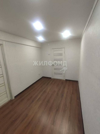 
   Продам 2-комнатную, 46 м², Владимировская ул, 12

. Фото 1.