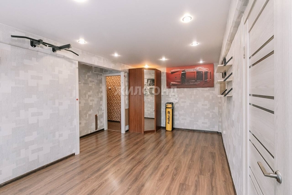 
   Продам 2-комнатную, 45.6 м², Владимировская ул, 12

. Фото 3.