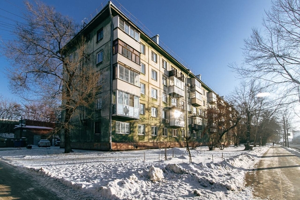 
   Продам 2-комнатную, 45.6 м², Владимировская ул, 12

. Фото 25.