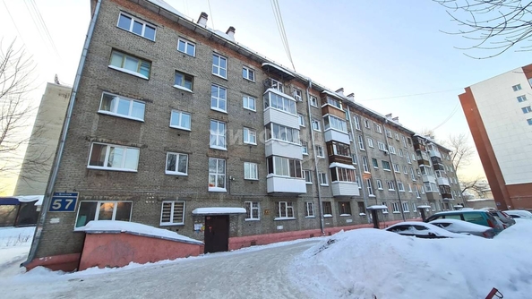 
   Продам 3-комнатную, 55.9 м², Блюхера ул, 57

. Фото 10.