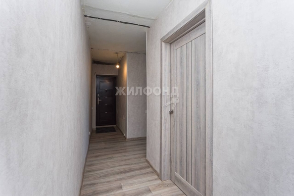 
   Продам 3-комнатную, 63.7 м², 1-й кв-л, 4

. Фото 16.