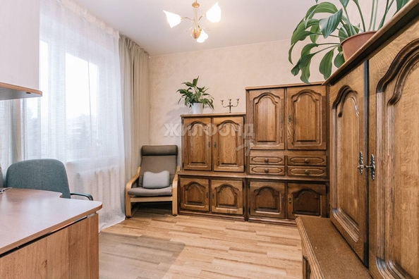 
   Продам 5-комнатную, 98.8 м², Краснообск, 202

. Фото 7.