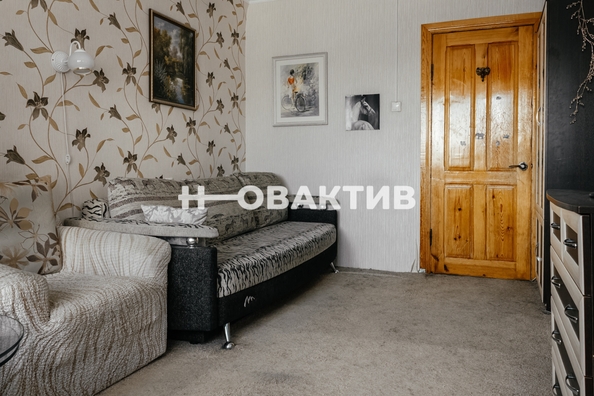 
   Продам 4-комнатную, 68.3 м², Героев Революции ул, 30/1

. Фото 10.