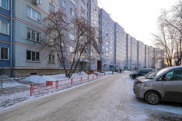 
   Продам 3-комнатную, 62.9 м², Центральная ул, 203

. Фото 18.