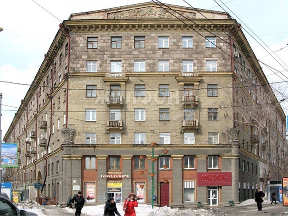 
   Продам 2-комнатную, 51.7 м², Вокзальная магистраль ул, 19

. Фото 13.