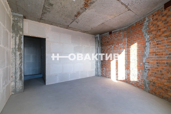 
   Продам 4-комнатную, 113.5 м², Галущака ул, 15

. Фото 26.