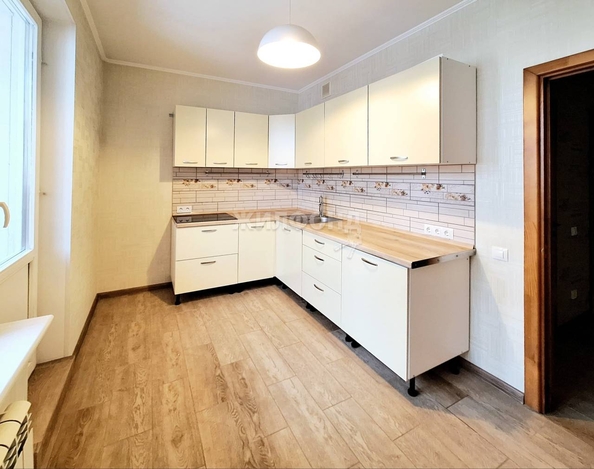 
   Продам 2-комнатную, 56 м², Горский мкр, 86

. Фото 2.