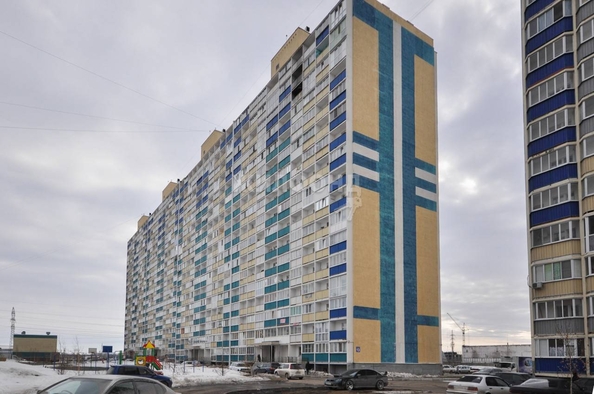 
   Продам 2-комнатную, 42.6 м², Виктора Уса ул, 13

. Фото 1.