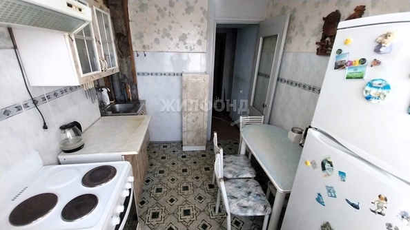 
   Продам 3-комнатную, 59 м², Ударная ул, 25

. Фото 2.