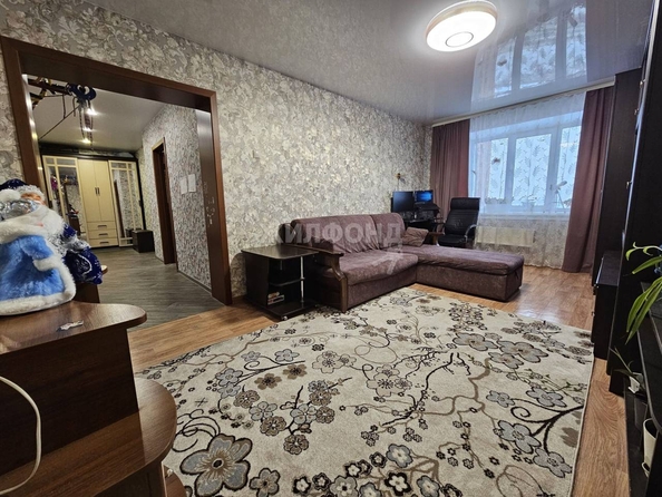 
   Продам 2-комнатную, 58.8 м², Северный мкр, 17/1

. Фото 2.