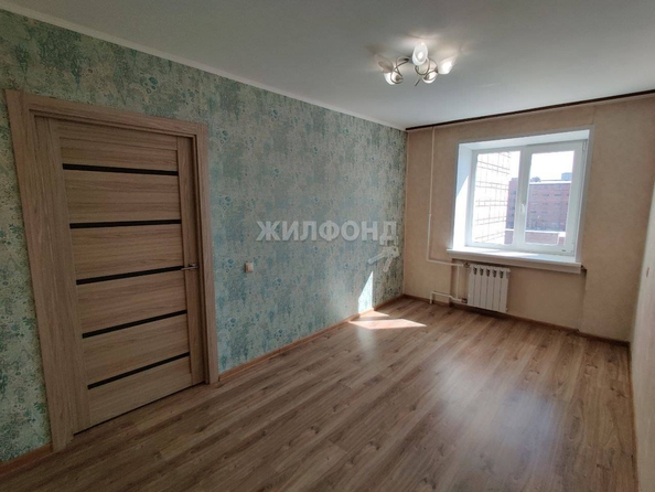 
   Продам 2-комнатную, 50.7 м², Линейная ул, 37/2

. Фото 3.