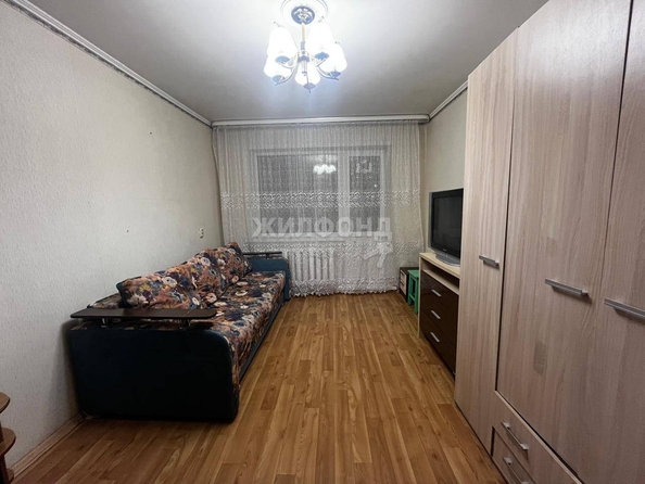 
   Продам комнату, 17 м², Макаренко ул, 12

. Фото 2.