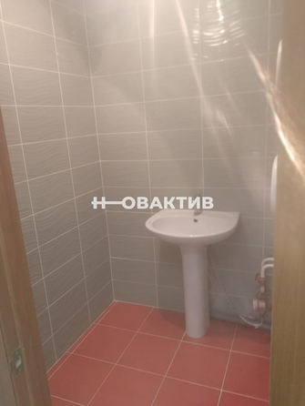 
   Продам помещение свободного назначения, 57.7 м², Южный мкр, 24

. Фото 3.