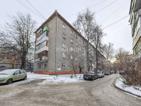 
   Продам 3-комнатную, 58.7 м², Пермитина ул, 16

. Фото 6.