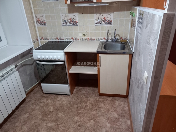 
  Сдам в аренду 1-комнатную квартиру, 30 м², Новосибирск

. Фото 7.