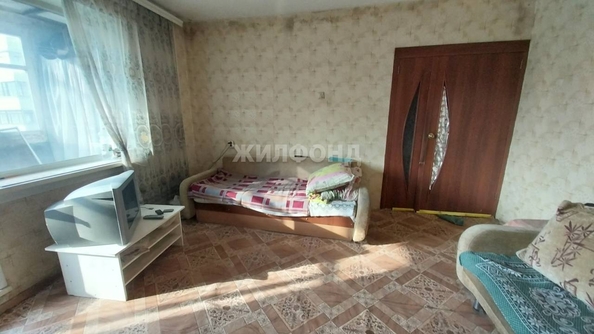 
   Продам 2-комнатную, 53.4 м², Связистов ул, 113

. Фото 3.